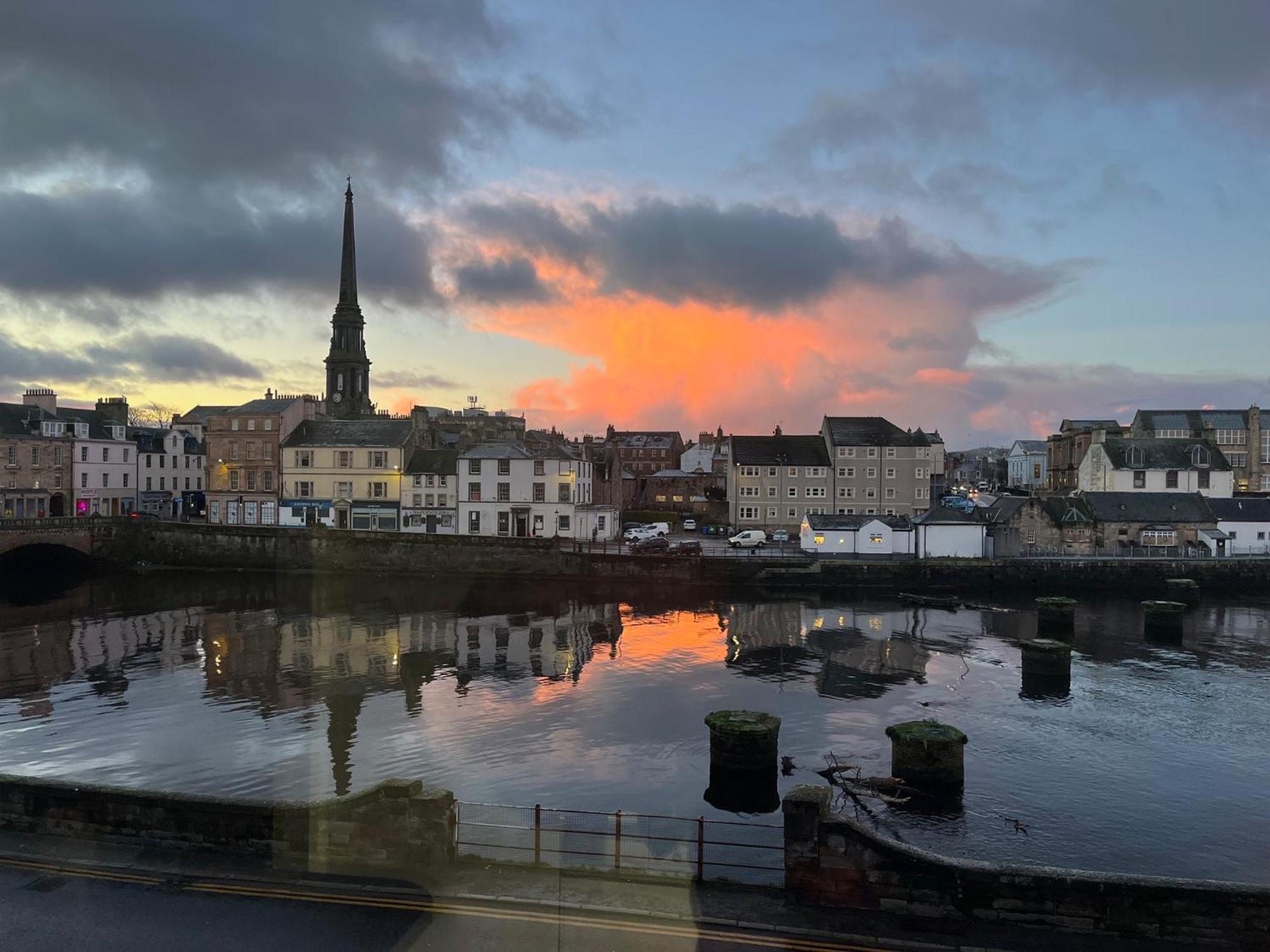 Stunning Refurbished 1 Bedroom, Harbour Apartment. Ayr Quarto foto